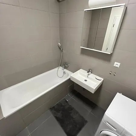 Apartment Free 1x Parking And Free Wifi New Suncatcher Bratislava